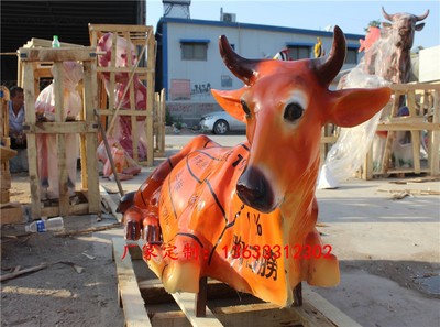康大雕塑 打造精致玻璃鋼黃牛與家禽雕塑，細節圖片展示工藝之美